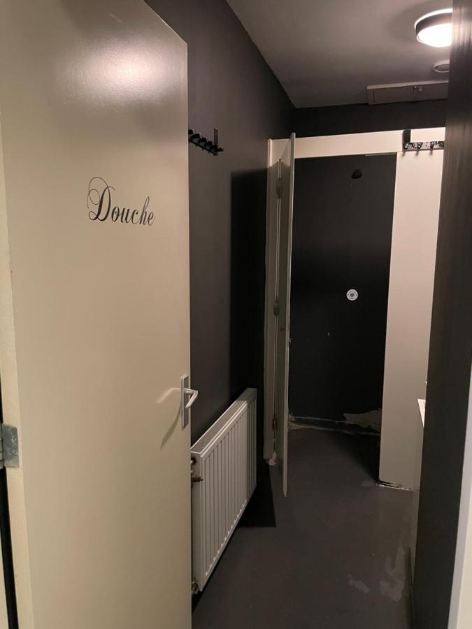 Thuis bij Schell Rotterdam Exterior foto